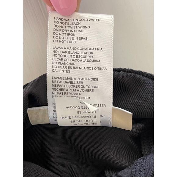 MICHAEL Michael Kors Logo Chain Black One Piece Swimsuit Size 6 Padded $122 NWT - Picture 7 of 9